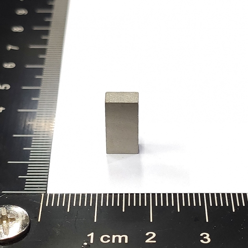 耐高溫強力釤鈷磁鐵-L6.4x3.5x12.7-SMG28