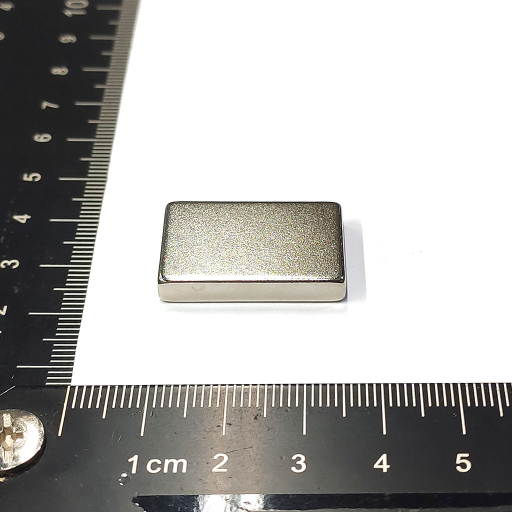 超強釹鐵硼磁鐵-L26x17x4.5-ND35