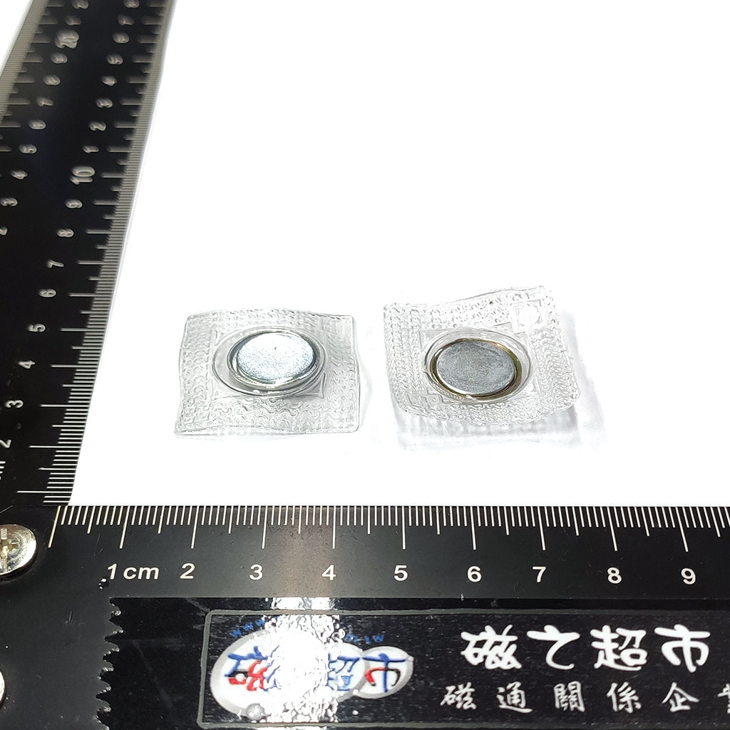 強力磁扣(防水磁扣)-D13x1.2mmT+鐵殼(D15x2mmT)+PVCL29x29mm(2顆1組)-磁鐵面