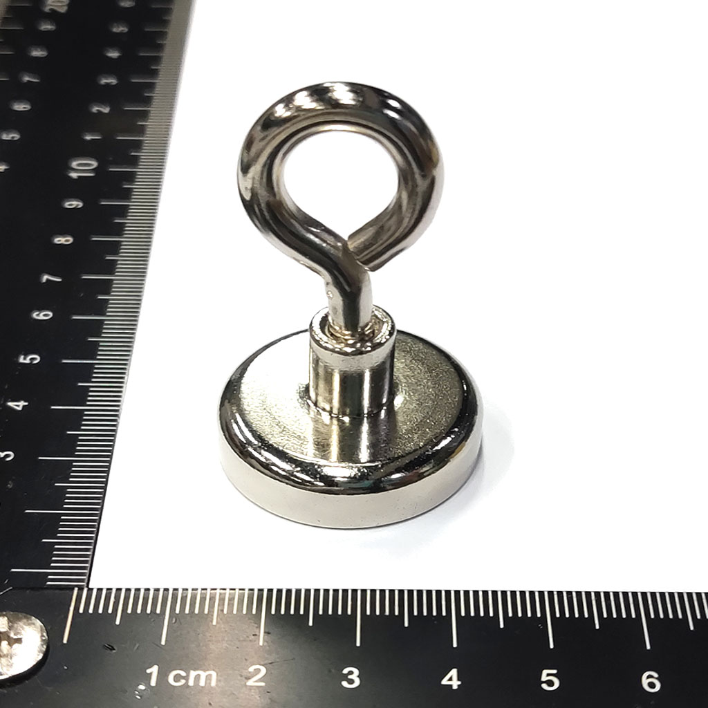磁性吸座-圓-POT08-MHND 鐵殼D32x18mmT(M6螺牙孔)+釹鐵硼磁鐵+吊環_鐵製外殼+吊環