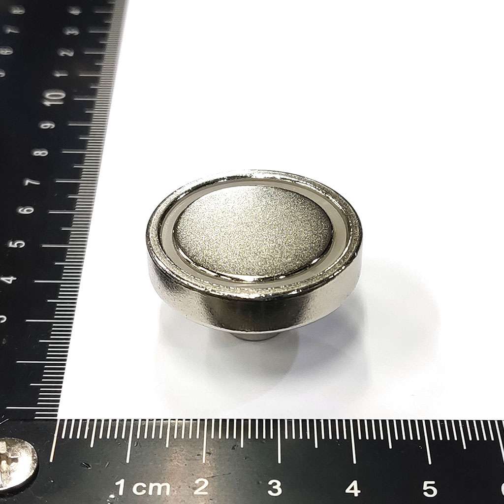 磁性吸座-圓-POT08-MHND 鐵殼D32x18mmT(M6螺牙孔)+釹鐵硼磁鐵+掛鉤_磁鐵吸附面