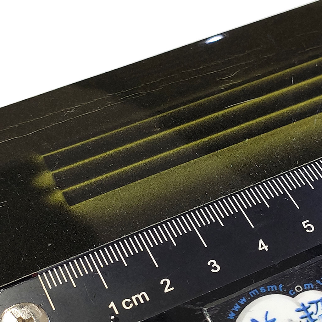 軟性橡膠磁鐵-L100x15x3-RM2-磁波卡觀看磁極分佈