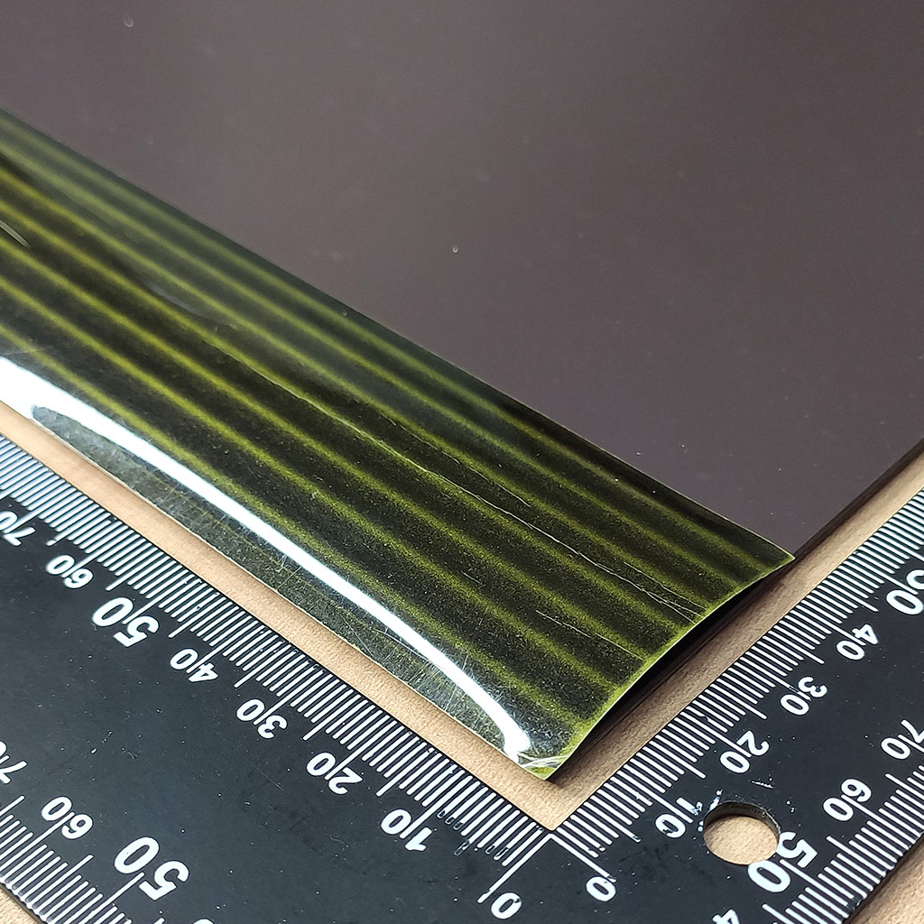 軟性橡膠磁鐵-L300x260x2+TAPE-RM2-磁波卡觀看磁極分佈