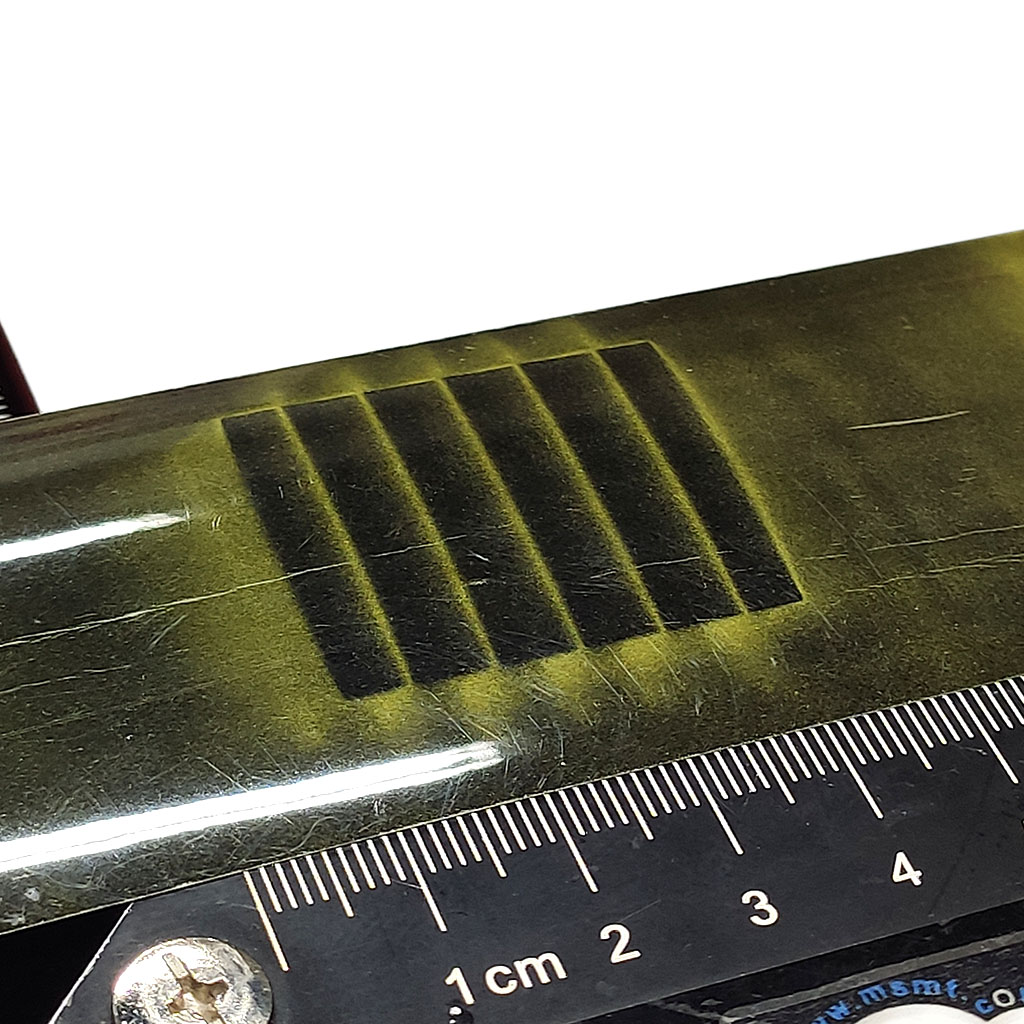 軟性橡膠磁鐵-L33x27x3+TAPE-RM2-磁波卡觀看磁極分佈