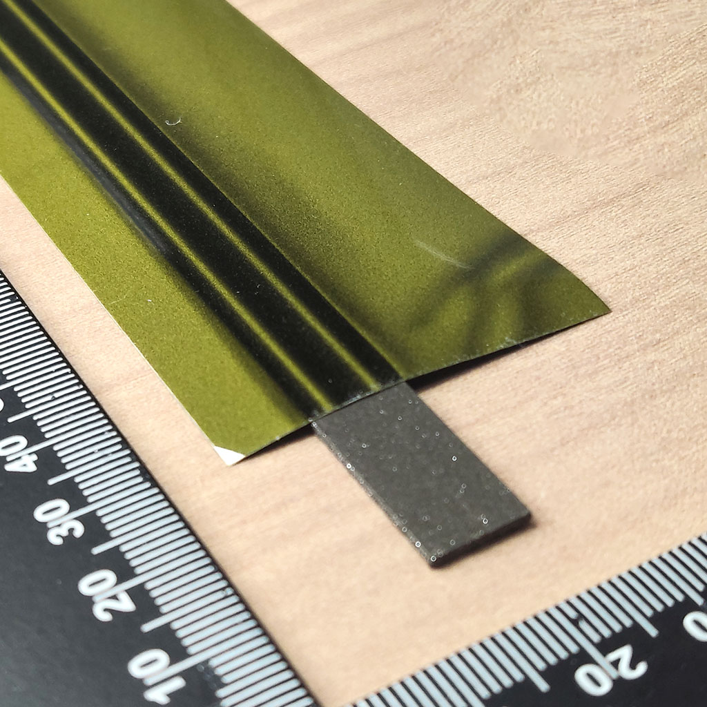 釹鐵硼軟性橡膠磁鐵-L500x10x1+Tape-FN-R7-磁波卡觀看磁極分佈