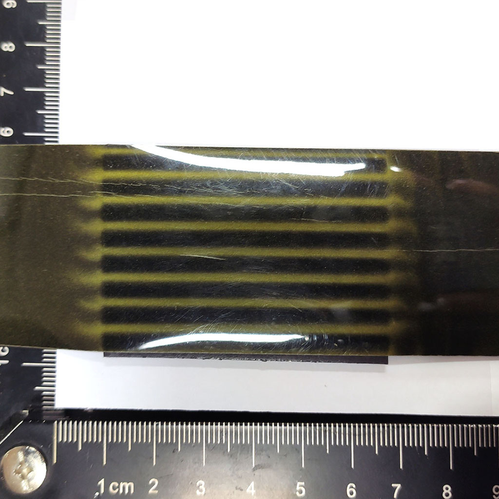 軟性橡膠磁鐵-L59x44x2-RM1-磁波卡觀看磁極分佈
