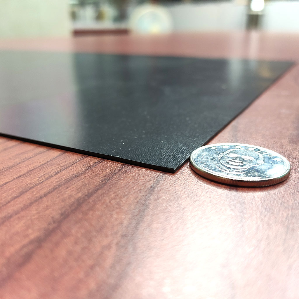 軟性橡膠磁鐵-L600x300x1-RM1-側面照