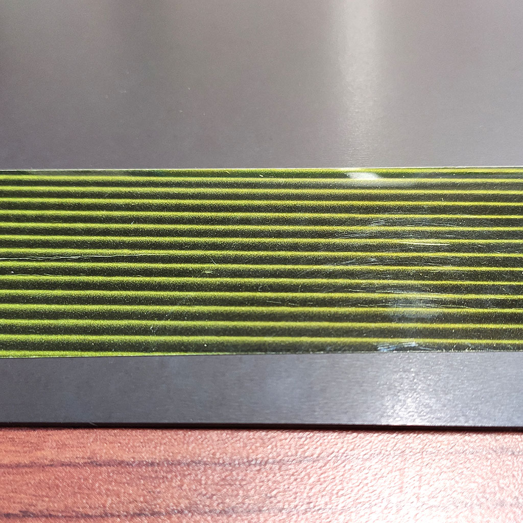軟性橡膠磁鐵-L600x300x1-RM2-藉由磁波卡觀看磁極分佈