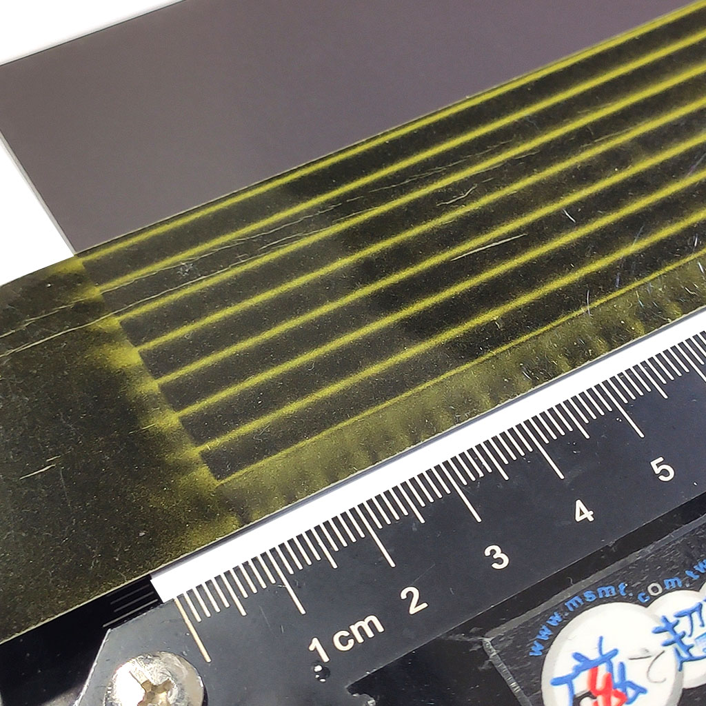 軟性橡膠磁鐵-L94x71x2-RM1-磁波卡觀看磁極分佈